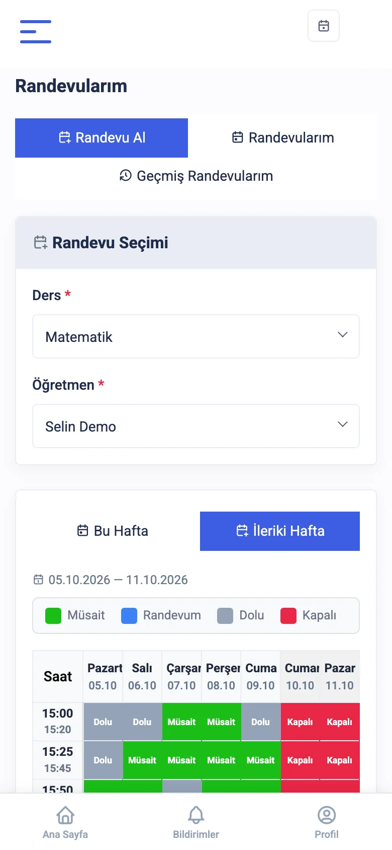 Okulun mobil uygulamasında öğrencinin etüt saati seçmesi